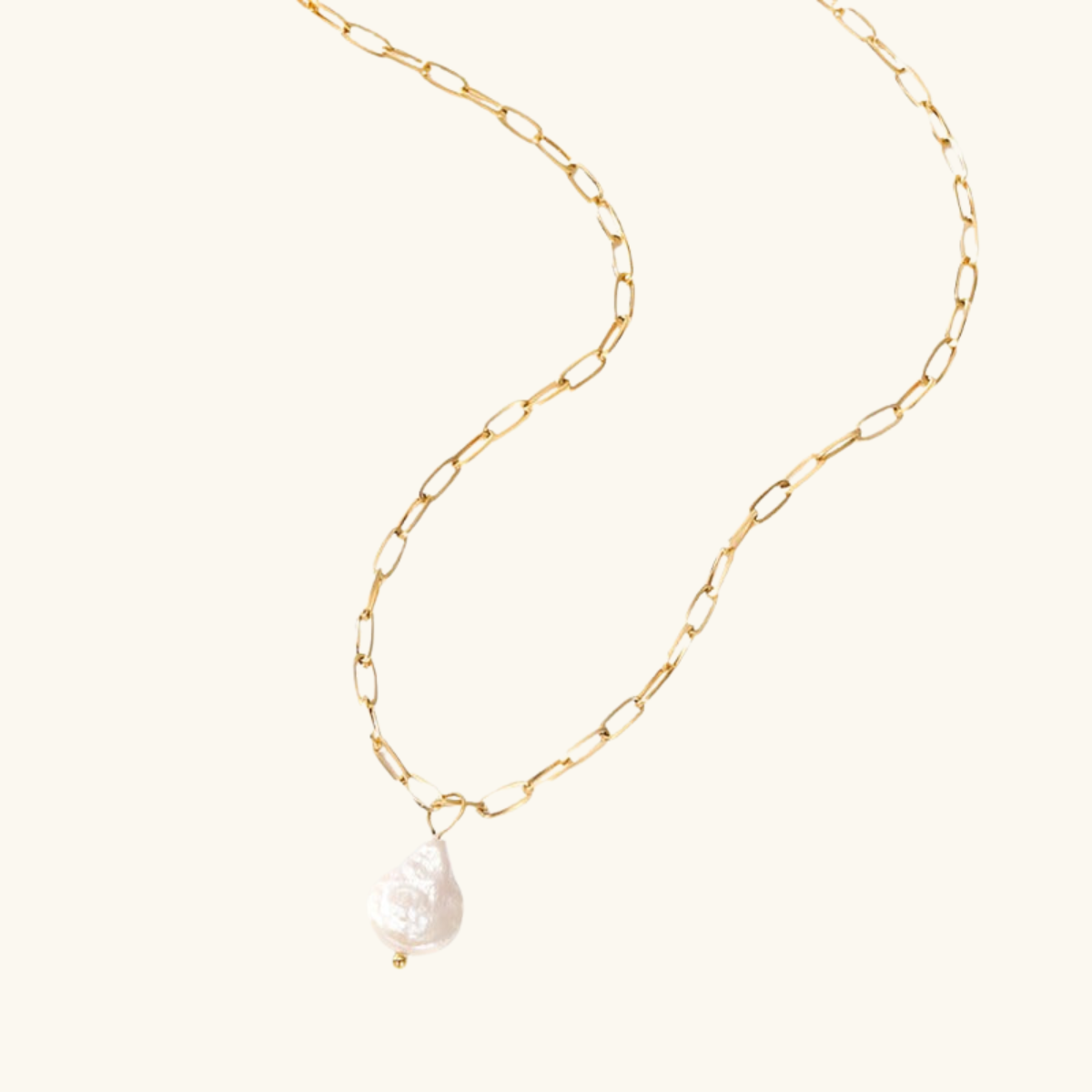 Hanalei Pearl Coin Paperclip Necklace